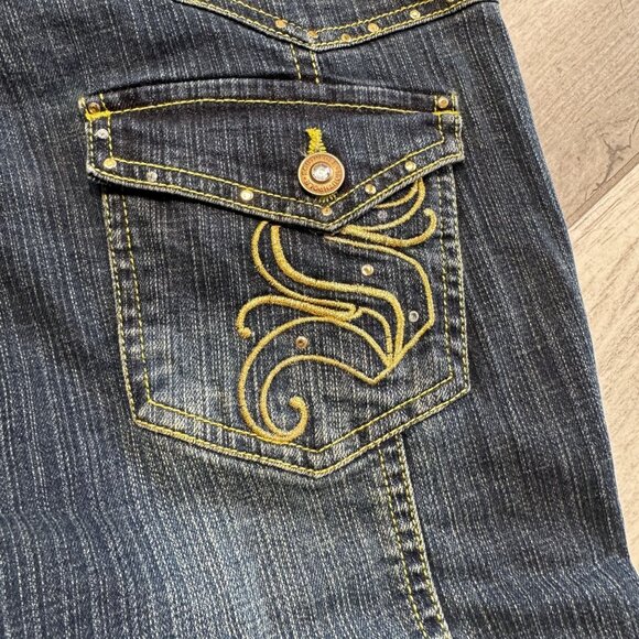 Southpole Womens Y2K Denim Bermuda Shorts Size 7 Embroidered Pockets Dark Wash C - Picture 3 of 8